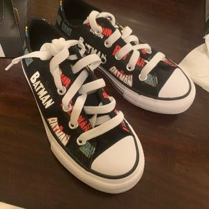 Batman converse